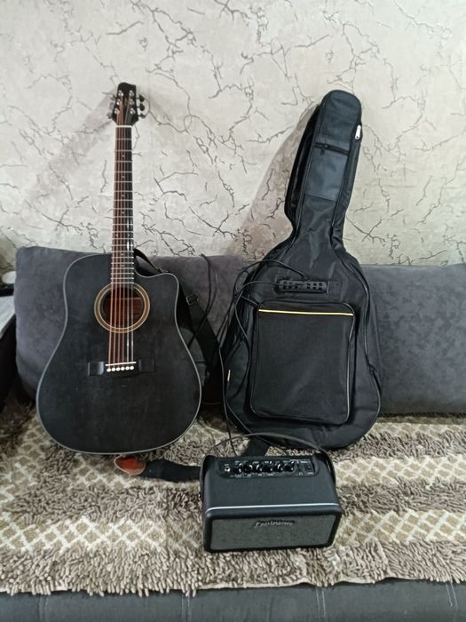Продаю гитару, новая