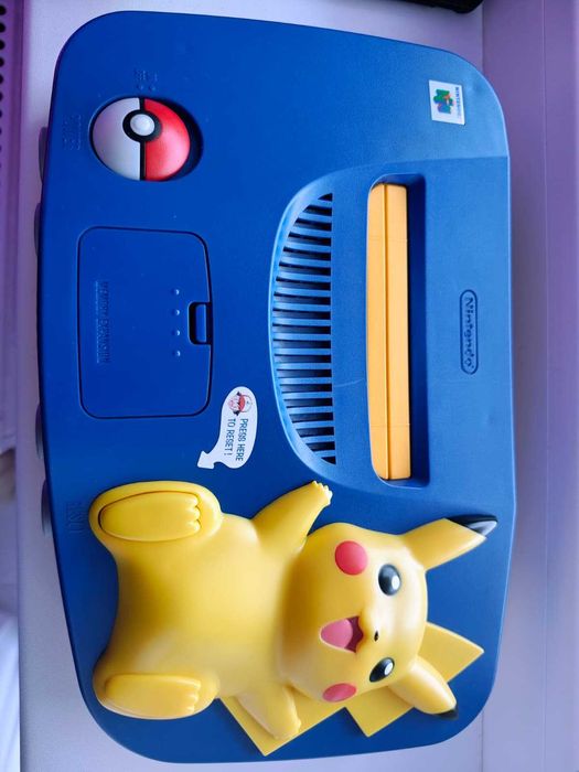 Nintendo 64 Pikachu Edition N64 Complete in box