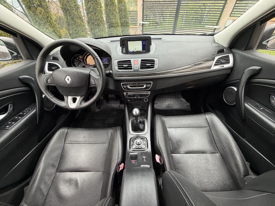 Renault megane 1.9 dci an 2010 euro 5 full option