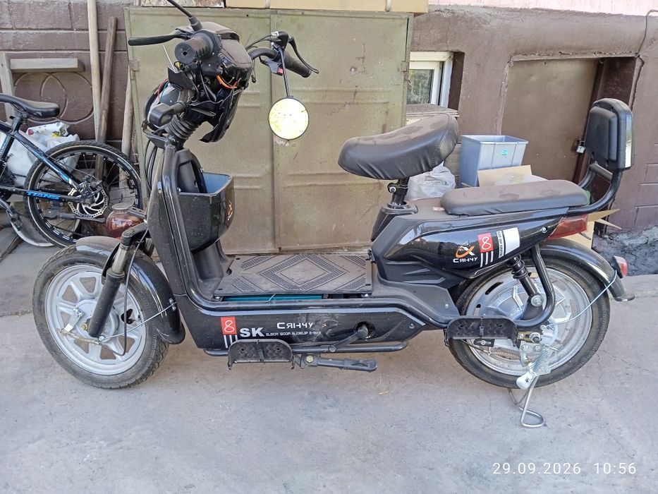 Срочно продам электроскутер