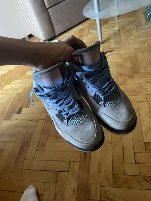 Jordan 4 University blue