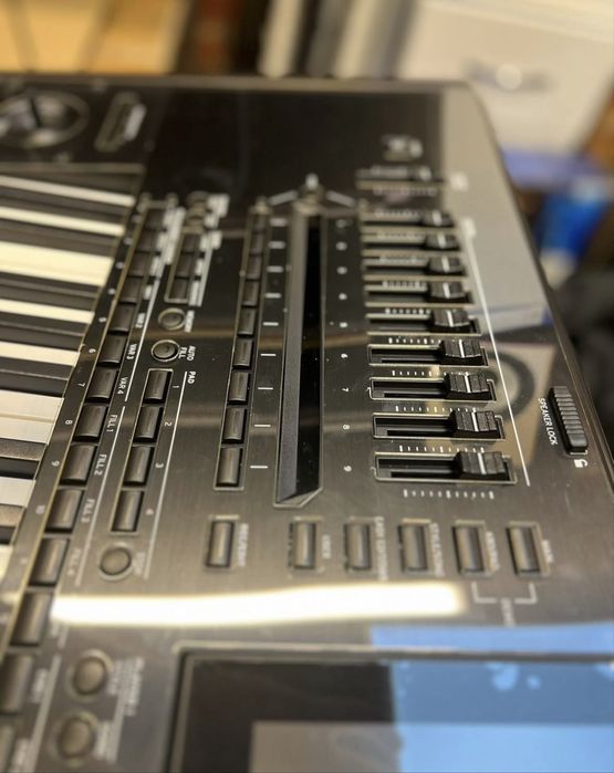 Folie sticla Korg Pa 5X si alte modele