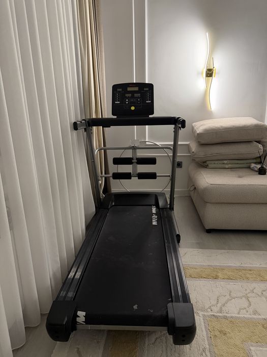 Беговая дорожка в отличном состоянии