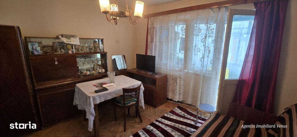 Apartament 3 camere – Str. Primăverii, zona Restaurant Iorgu
