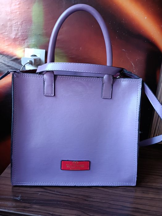 Дамска нова чанта Валентино