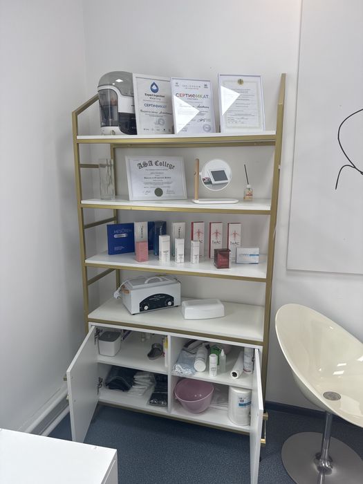 Шкаф для салона