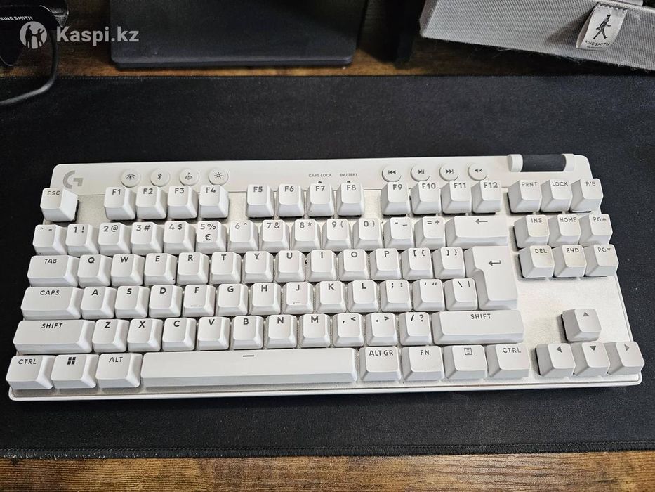 Logitech G PRO X TKL Lightspeed