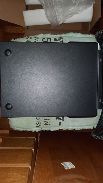 Sistem Hybrid Solar Y&H model  SML-1600W-12v-M80A