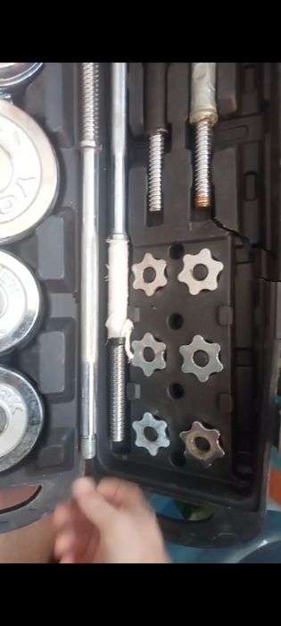 Продам штангы 50кг