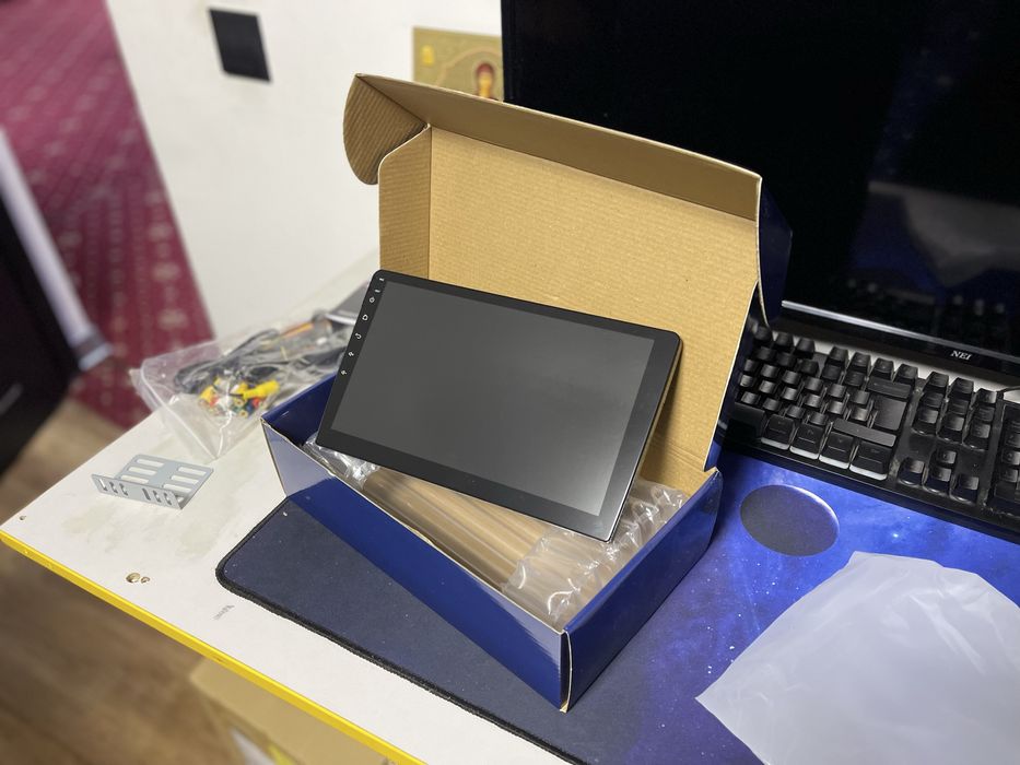 Navigație Auto 10 Inch – Android 12