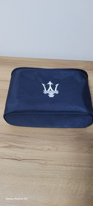 Geantă  originală Maserati pentru accesorii