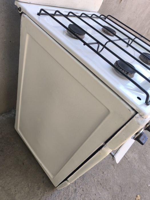 Продаётся Газовый плита в отличном состояние