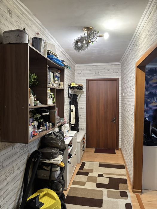 Продам квартиру Новоселова 25/10