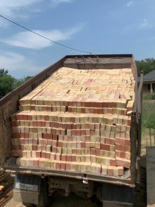 Кирпич красный жженый