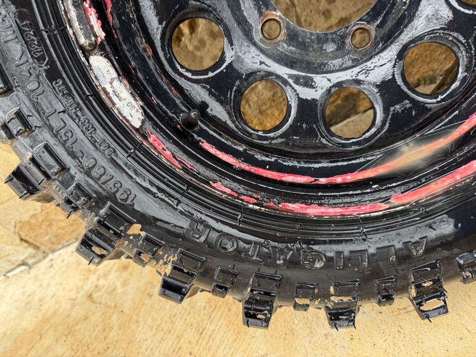 Офроад гуми 195/80/15