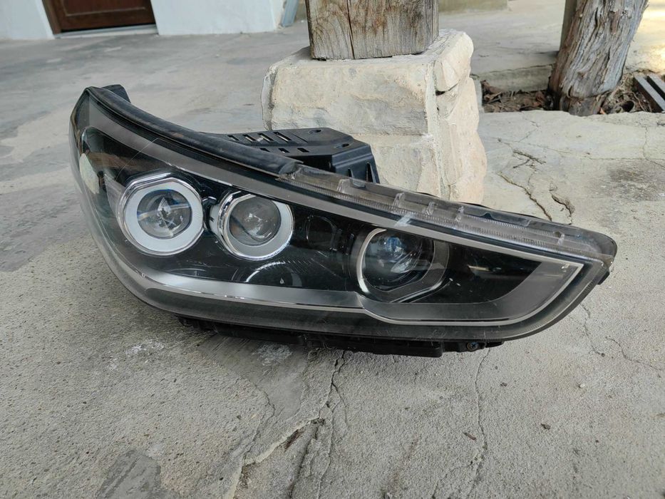 Фар Hyundai i30 LED десен / Фар Хюндай И30 Оригинален