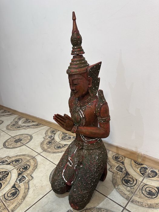 Statuie asiatica din lemn masiv sculptura manuala  mahon