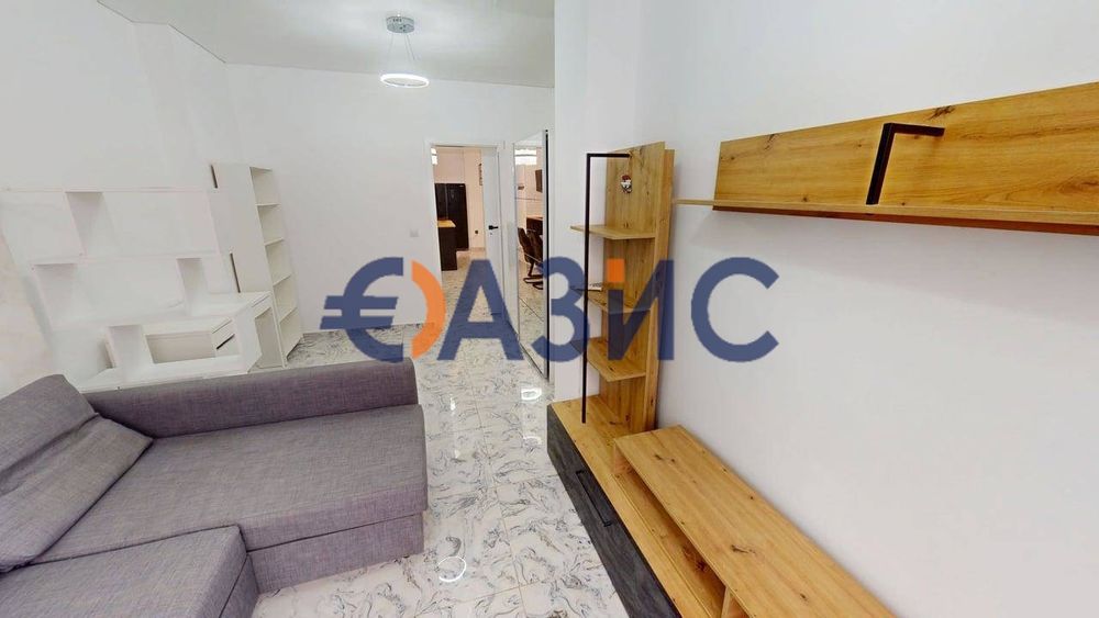 Продава се Тристаен апартамент в к.к. Слънчев бряг - 109 кв.м за 606 €/кв.м - Снимка #4