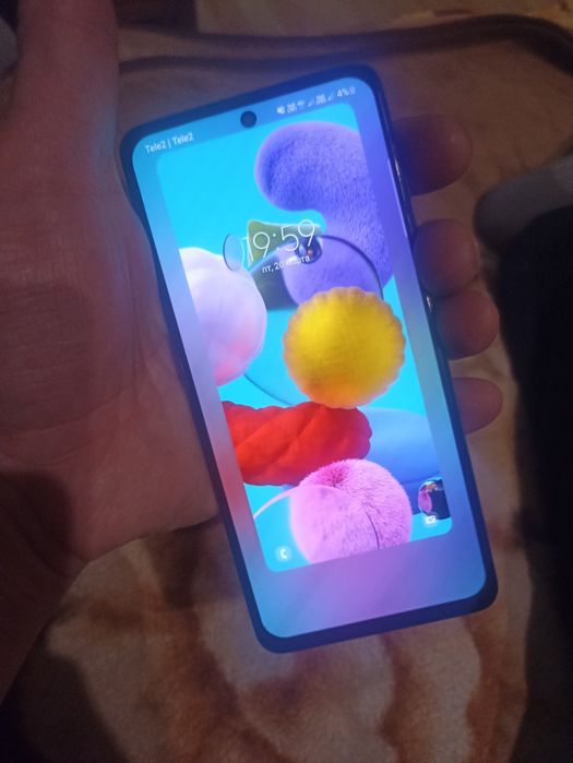 Самсунг А51 128гб Продам