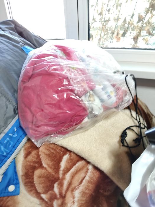 Отдам вещи на девочку