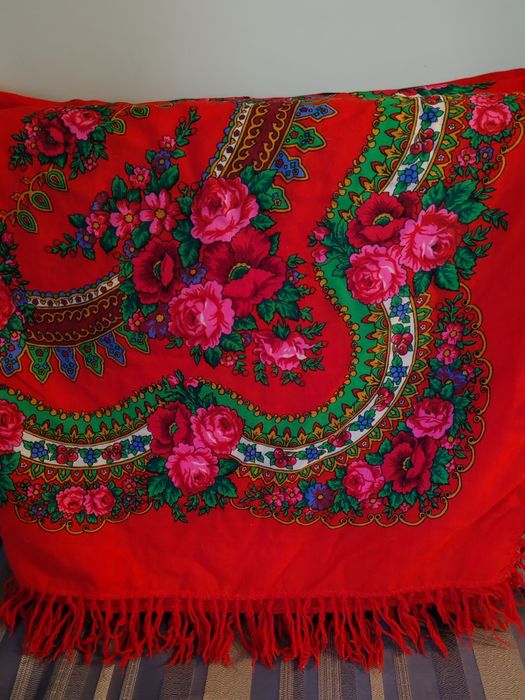 Продам женскую одежду