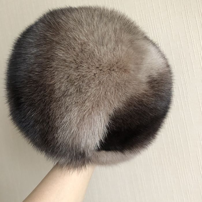 Продам норковую шапку