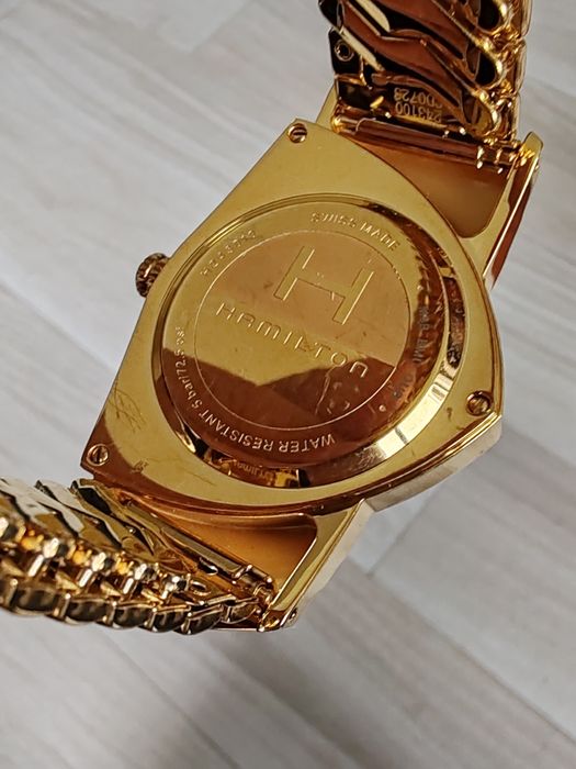 Ceas Hamilton Ventura Quartz Nepurtat