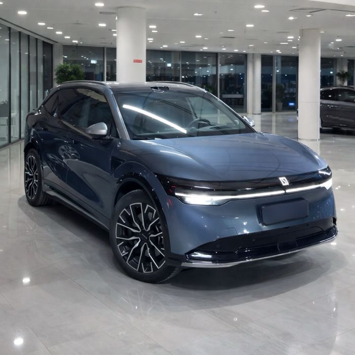 Zeekr 7x standart поз 2024 йил