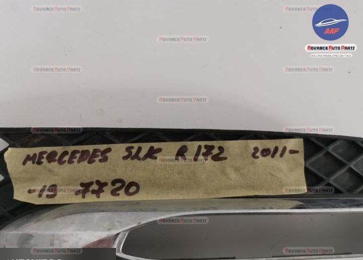 Grila proiector stanga cod A1728859223 originala Mercedes-Benz  SLK-Cl