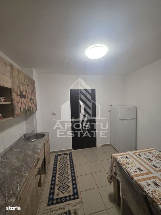 Apartament cu 2 camere de inchiriat-zona Calea Aradului