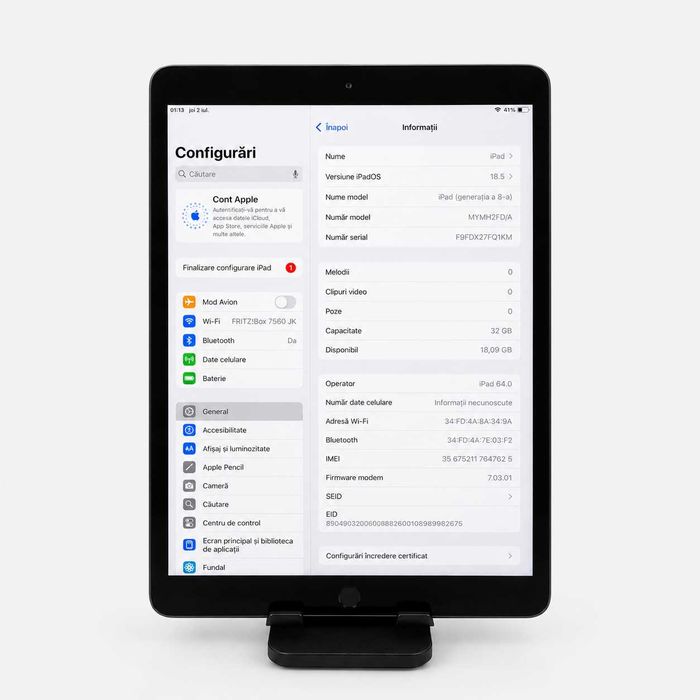 Tableta Apple iPad a 8-a generație, 32 GB, 10,2'', Wi-Fi și SIM