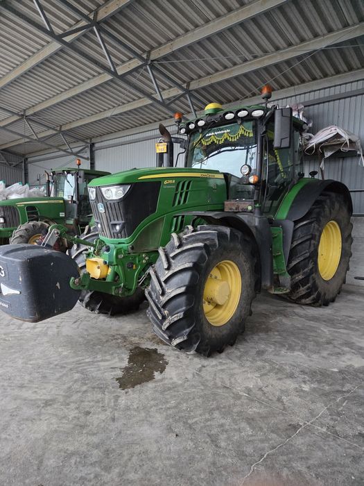 Vand tractor JD.6215 R