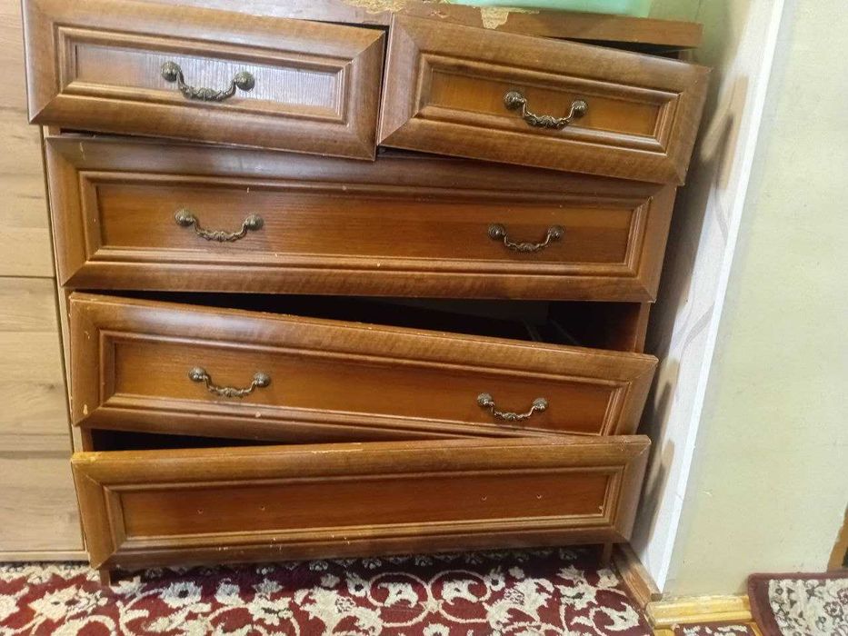 Мебель даром заберите комод