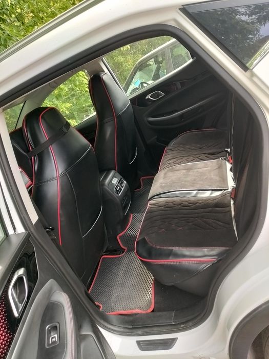 Продам Jetour x50.