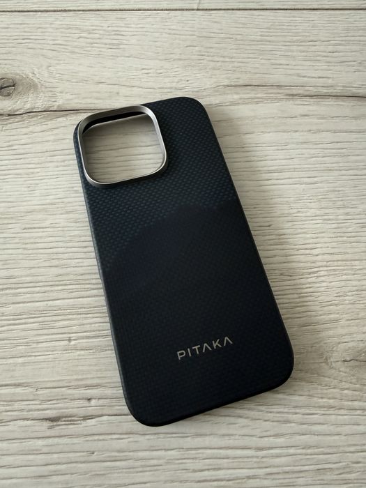 Pitaka iphone 16 pro