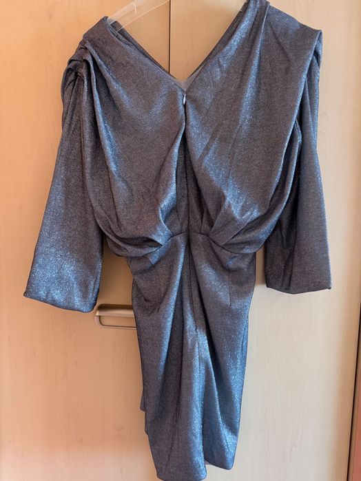 сребриста бляскава рокля Foteva