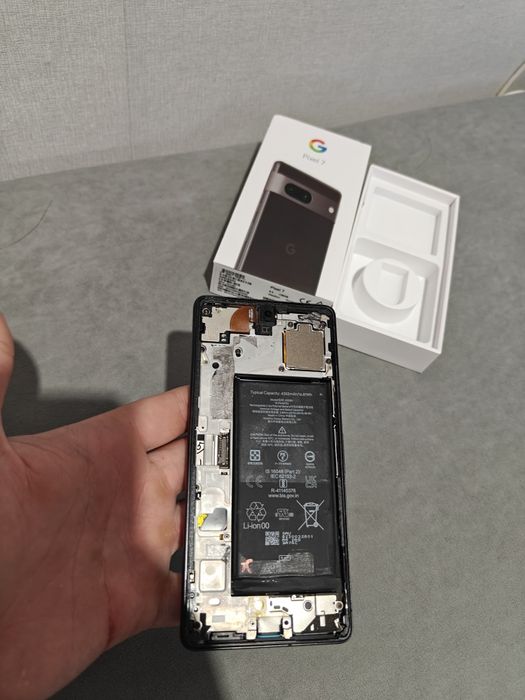 Pixel 7 на запчасти