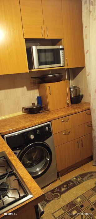 Комната в трёх комнатной квартире,