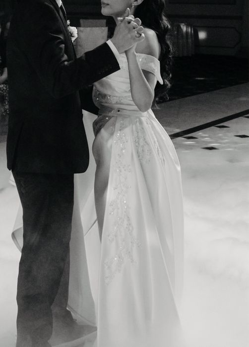 Свадебное платье трансформер Abdirova Bridal Atelier.