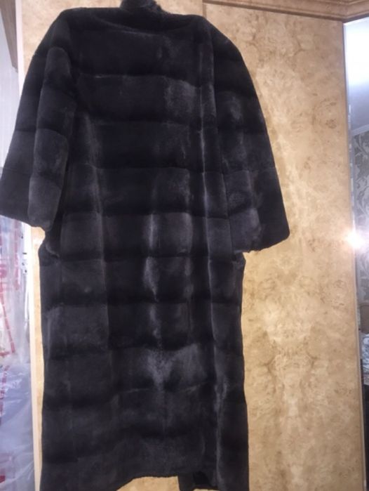 Продаётся шуба графит