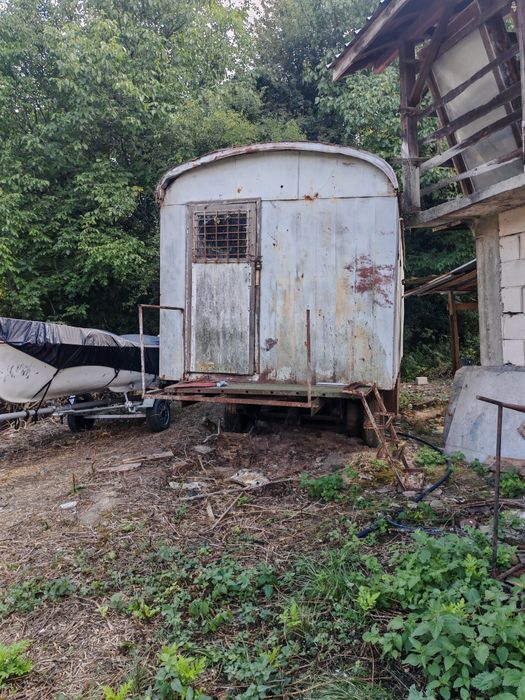 Фургон в добро състояние