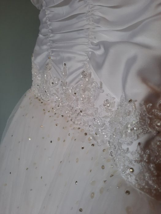 Rochie mireasa mărimea L