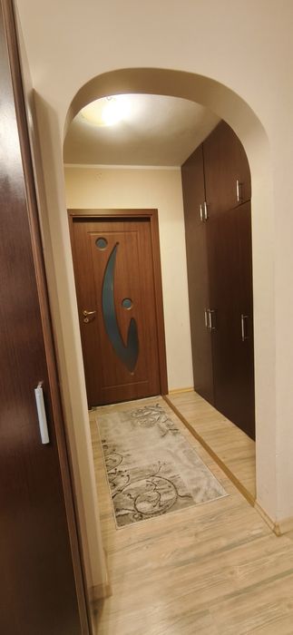 Apartament 2 camere, renovat, mobilat complet, Cornisa Bistriței, Bacau
