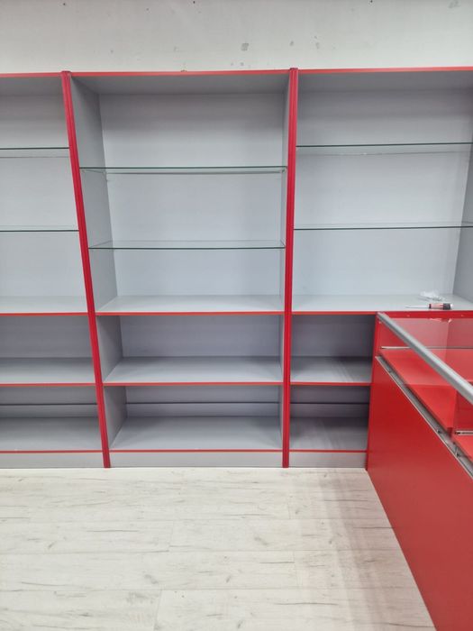 СРОЧНО продам витрины