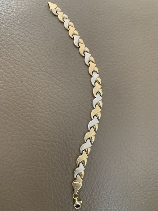 Bratara aur 14k marcat dama, model deosebit