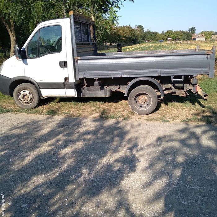 Debarasari Timișoara Mutări