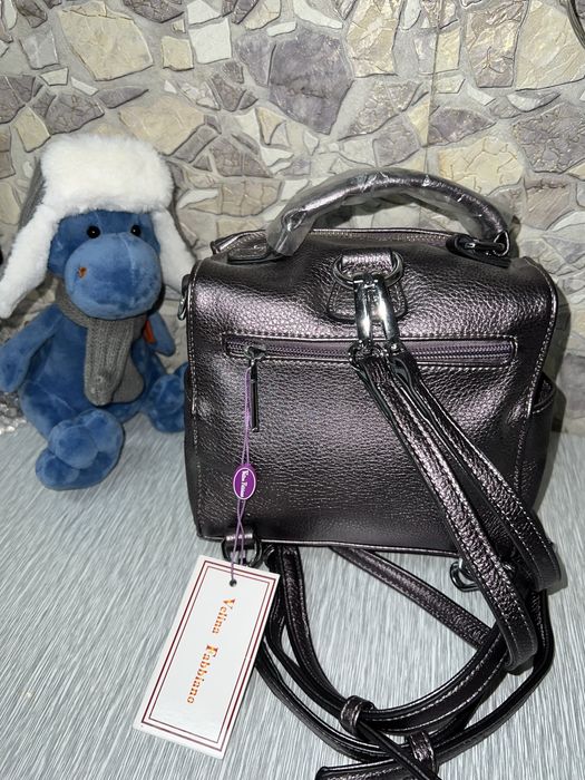 Новая сумка-рюкзак