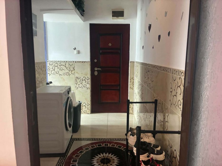 Apartament de vanzare M6!