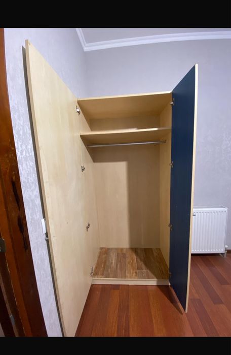 Письменный стол со шкафами