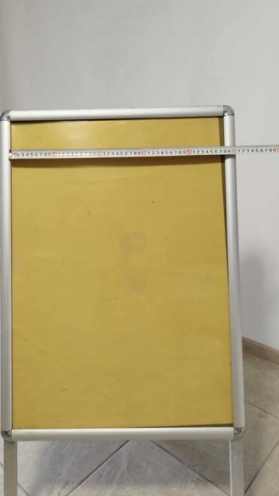 Двустранни сгъваеми рекламни   табели